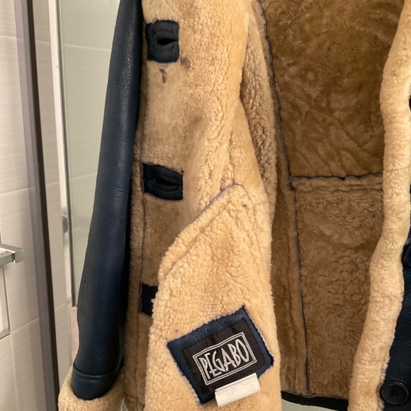 Vintage Authentic Leather Shearling Coat - Picture 12 of 16